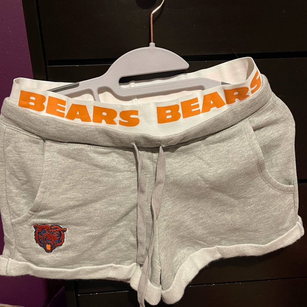 Small Chicago Bears shorts, never worn, no tags